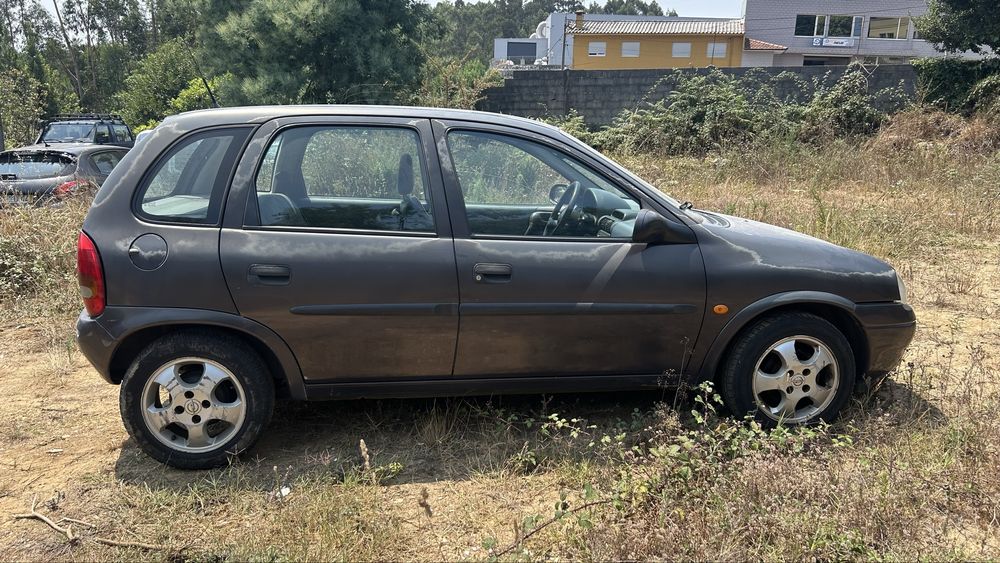 Opel Corsa B 1.5td foto 4
