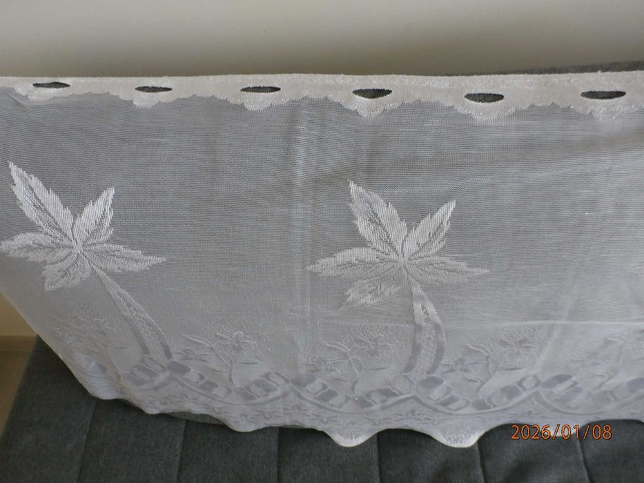 Firana - zazdrostka żakardowa z oczkami, biała, rozm. 200 x 57 cm.