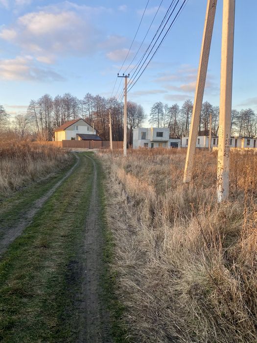 Продаж ділянки 11 сот. Вишеньки, вул. Юності