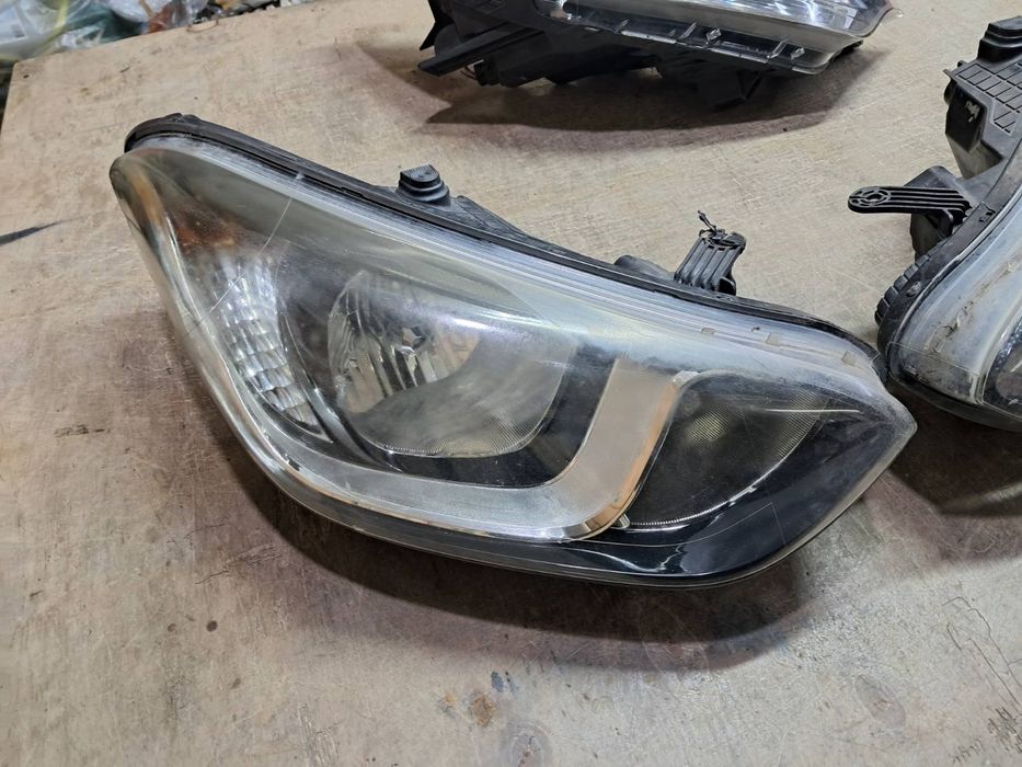 Hyundai i20 хюндай ай20 фара