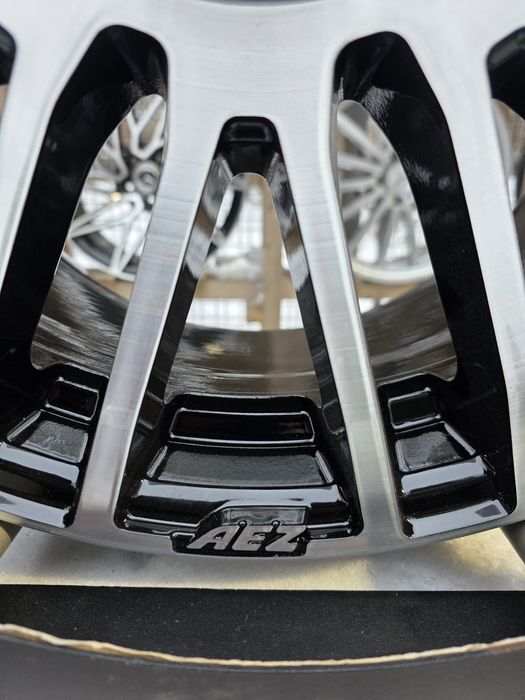 Диски AEZ Germany  5/112r18 ET 27 8j Audi та інші авто