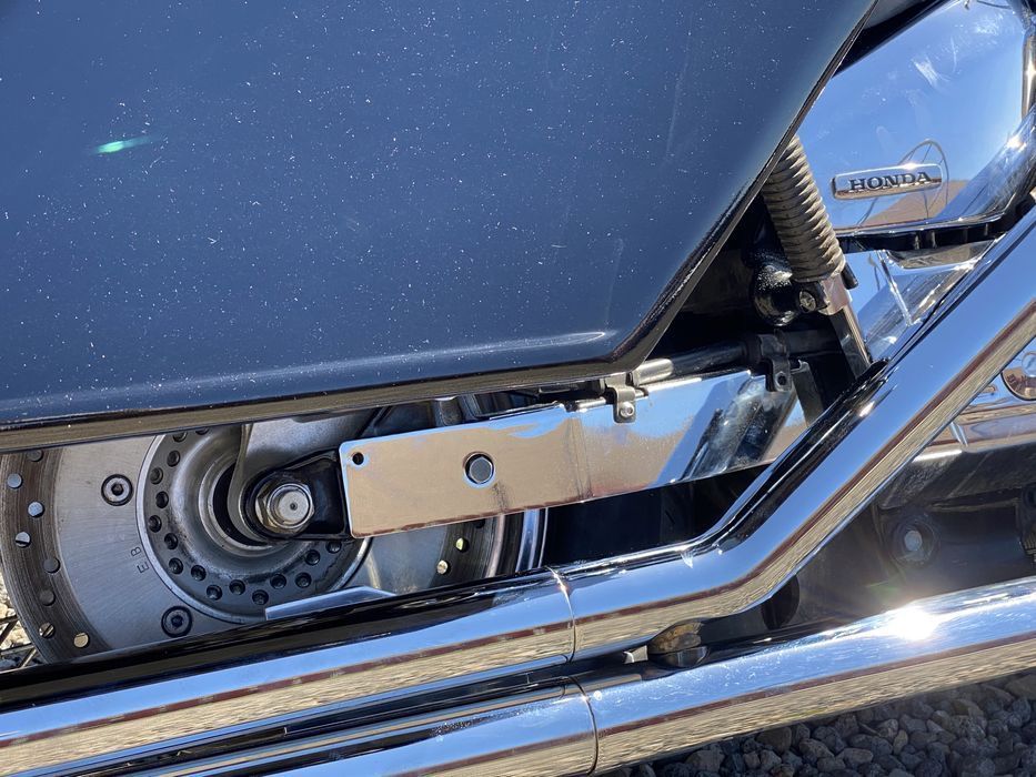 Honda vtx 1300 osłona wahacza