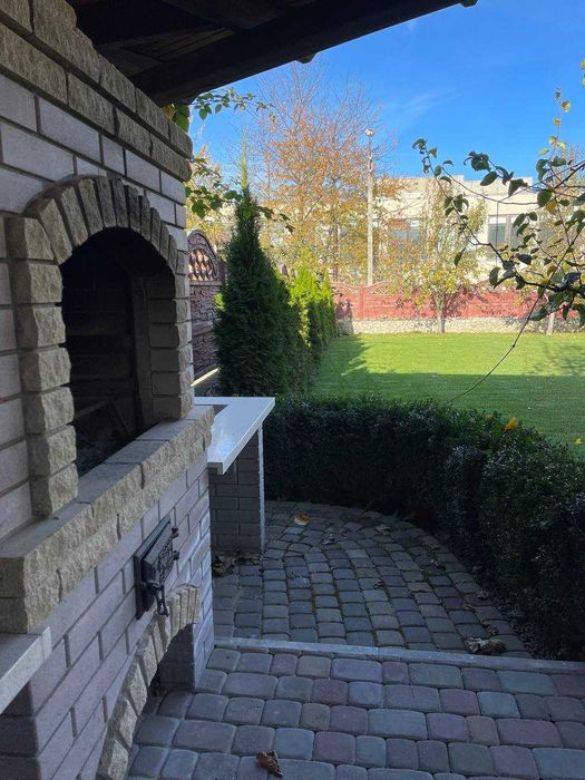 Будинок м. Тернопіль. Затишний будинок і ділянка 10 сот.