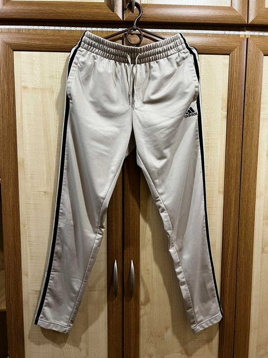 Спортивний костюм Adidas "M"  "S" жіночий