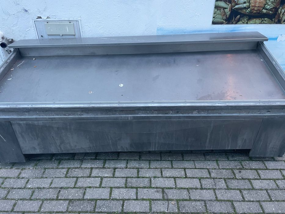 Bancada neutra para peixe