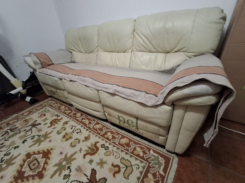Sofá com 2 partes rebativeis