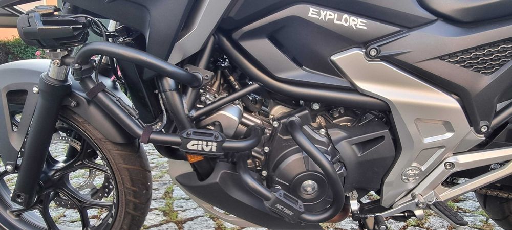 Honda NC750X | 10/2021 | 9.500 km | Extras completos | Estado irrepreensível