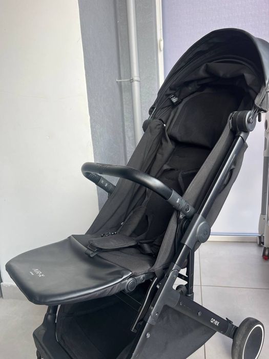 Продам коляску Anex Air-X