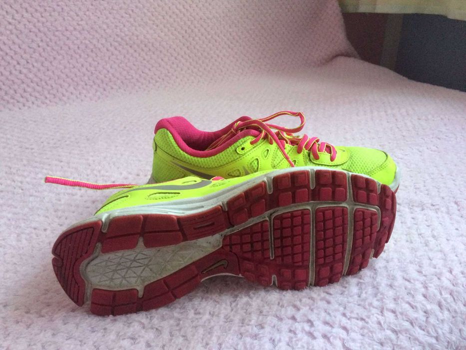 Buty Nike Revolution  damskie