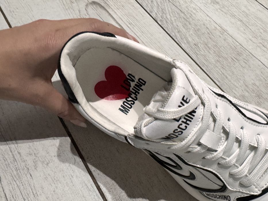 Buty Love Moschino 39 (40)