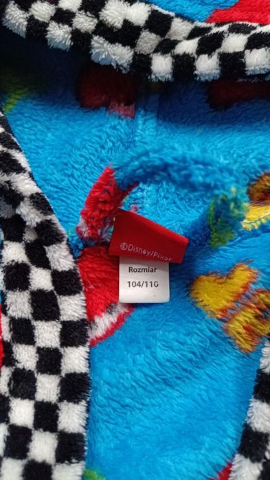 Szlafrok, porannik, auta, disney