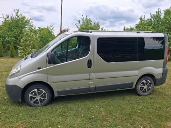 Opel Vivaro  2007
