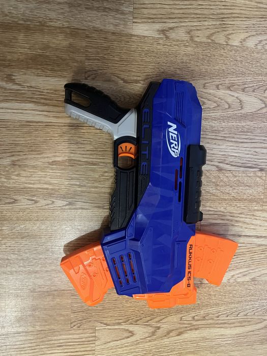 Nerf оригінал пістолет дитячий
