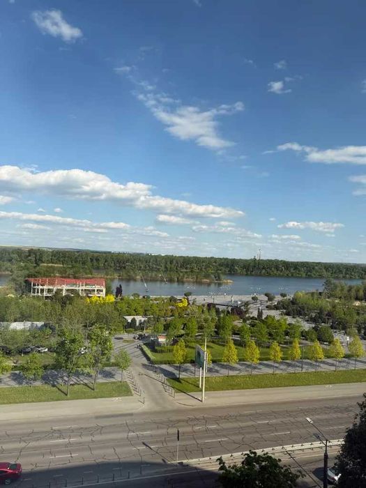 продаж жм Перемога 3х кімнатна, безготівковий розрахунк