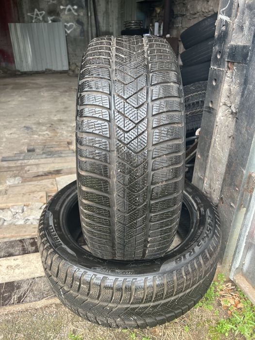 Шини бу 245/45 R18 Pirelli Sottozero 3  Пара Зима