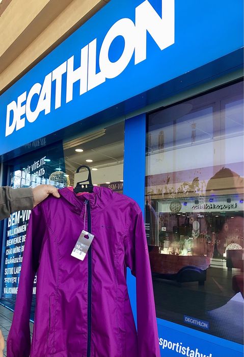 Casacos impermeáveis  Decathlon (NOVOS) - BAIXA DE PREÇO