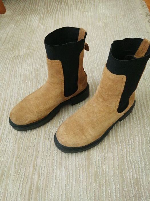 Botki Reserved damskie zamsz
