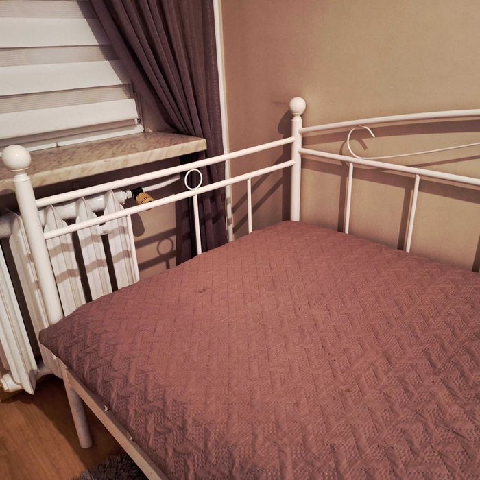 Łóżko dla dziewczynki