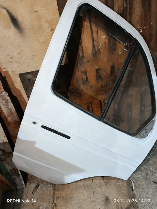 Продам дверку газель Розборка