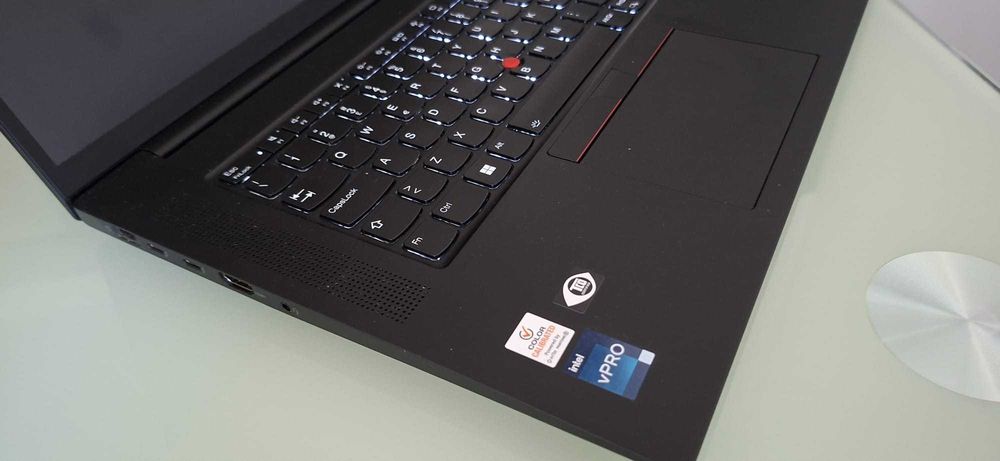 [Impecável] Lenovo ThinkPad X1 Extreme | i7-12800H | 64GB RAM | RTX 3050 Ti | SSD 1TB + Brinde