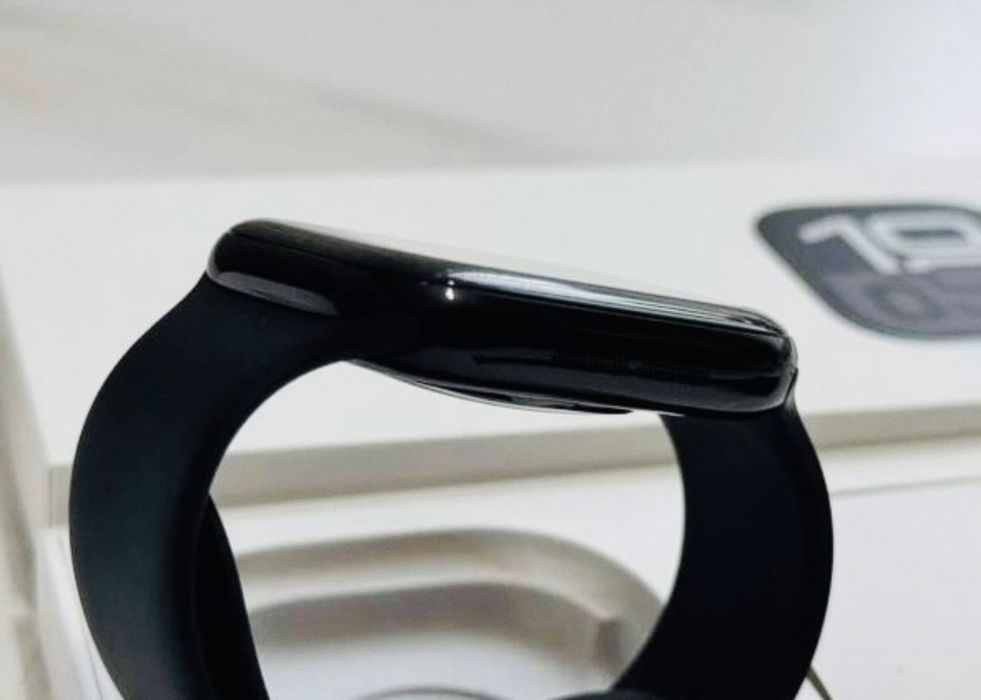 Смарт-годинник Apple Watch 10 jet black 97% батарея. Ідеальний стан