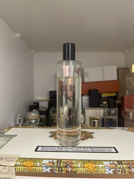 perfumy nu_be one of those Carbon Węgiel