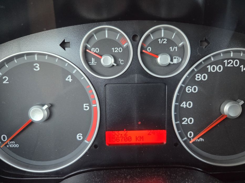 Ford Focus — fotografia 10
