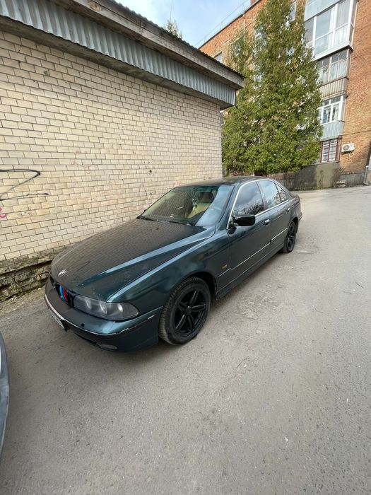 Продам Бмв е39 дорест