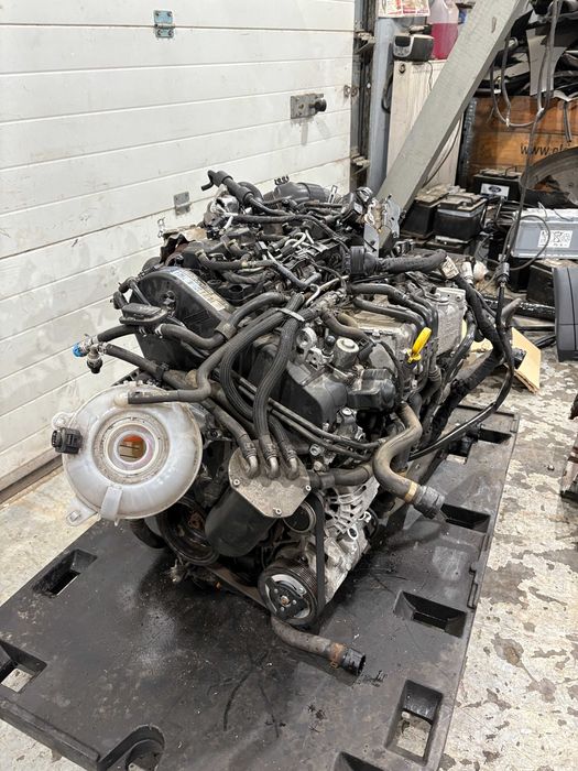 VW Golf 1.6 tdi kod DGT E dgte silnik kompletny