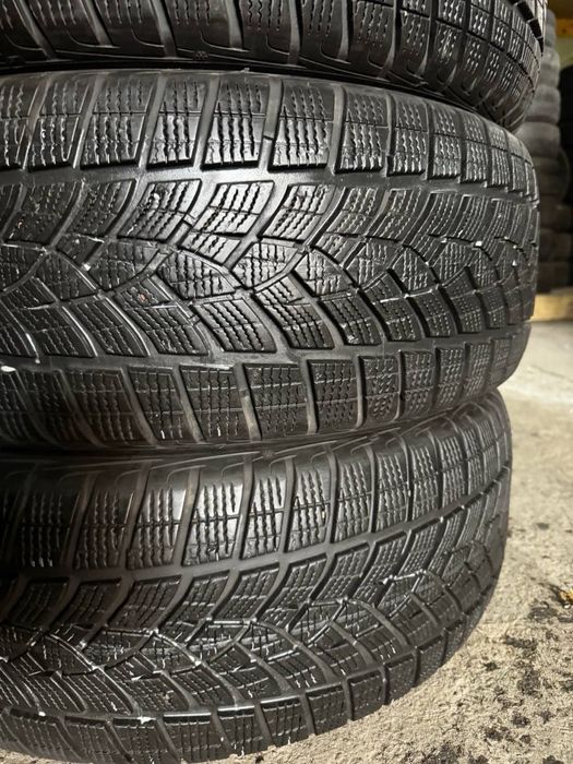 235/55R19 Goodyear 2025p