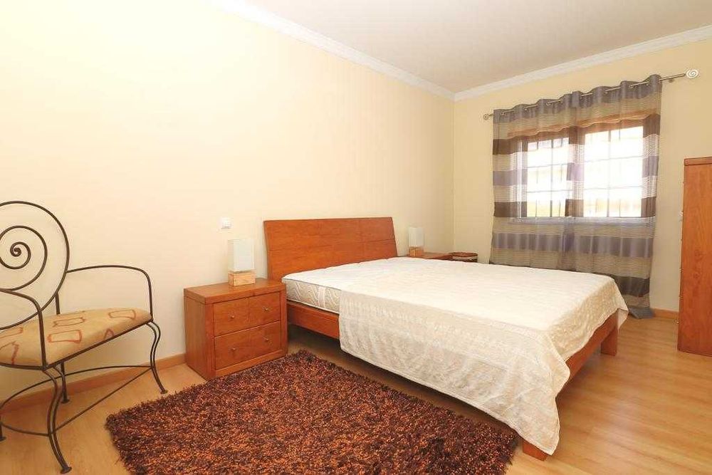 T3 com Estacionamento | Almancil