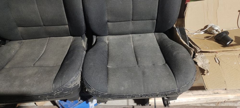 Продам Крісла автомобільні