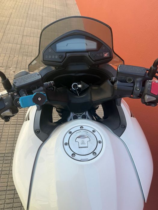 Honda vfr crossrunner 800 X