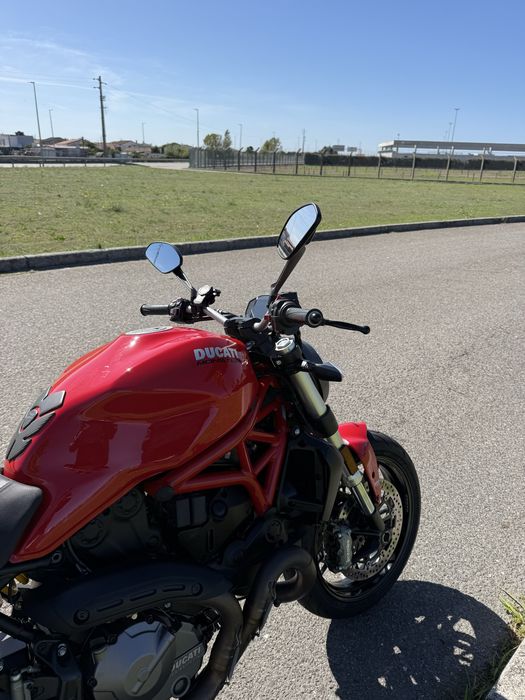 Ducati Monster 821