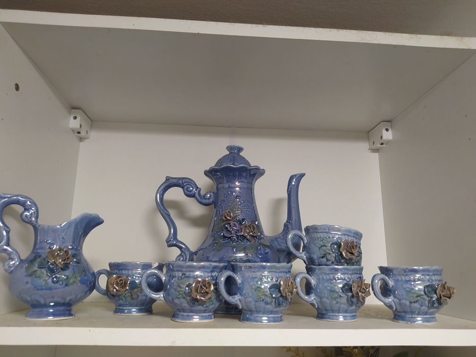 Продам керамічний сервіз