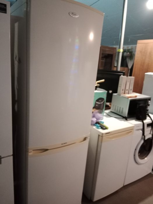 Lodówka duża 187 cm Whirlpool