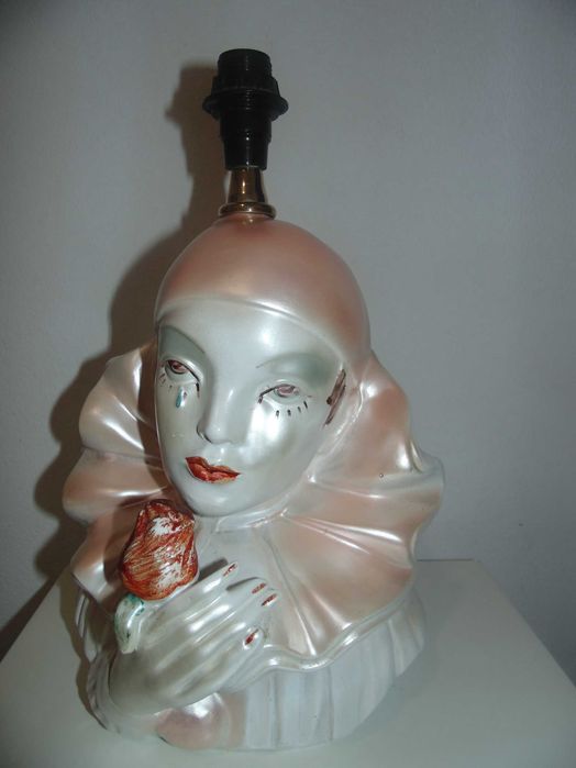 Candeeiro antigo , palhaço Pierrot em cerâmica, dos anos 60.