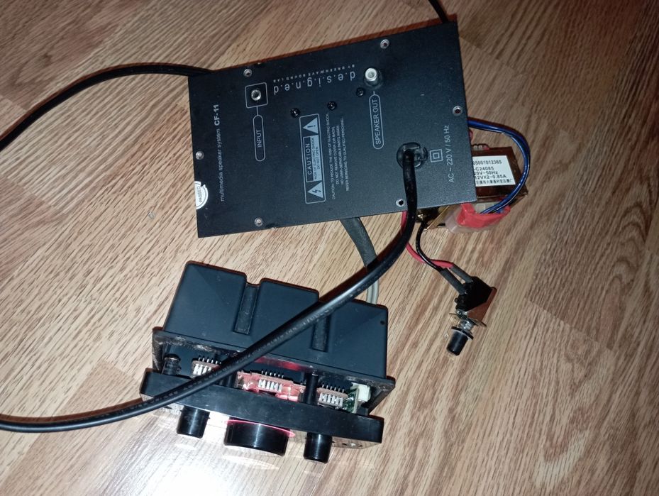 Sven CF-11 колонки усилитель