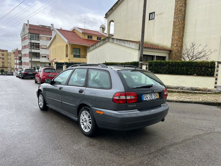 Volvo V40 1.6 Ano 2001