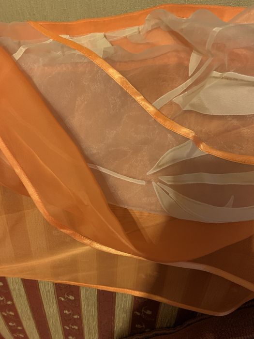 Дві штори з ламбрикеном