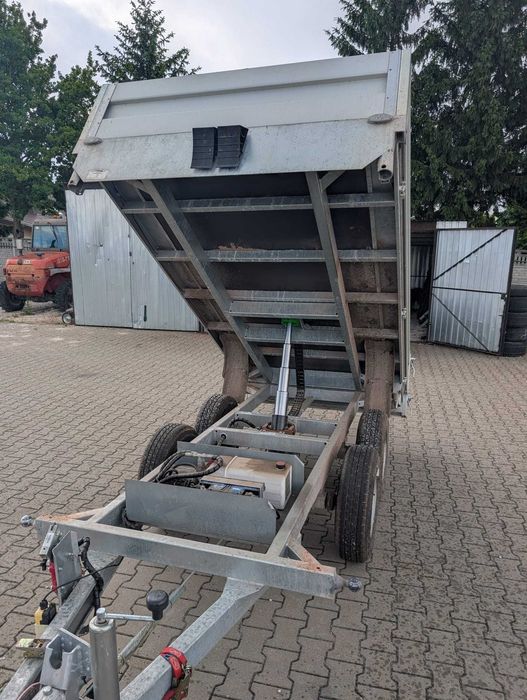 Przyczepa samochodowa wywrotka ładowność 2000kg 2t kiper 3 stronny