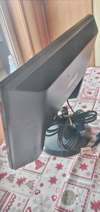 Monitor LCD ASUS 19''