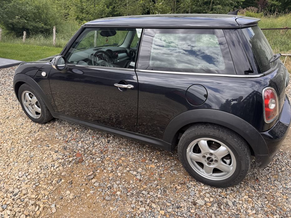 MINI ONE 1,4 bezyna