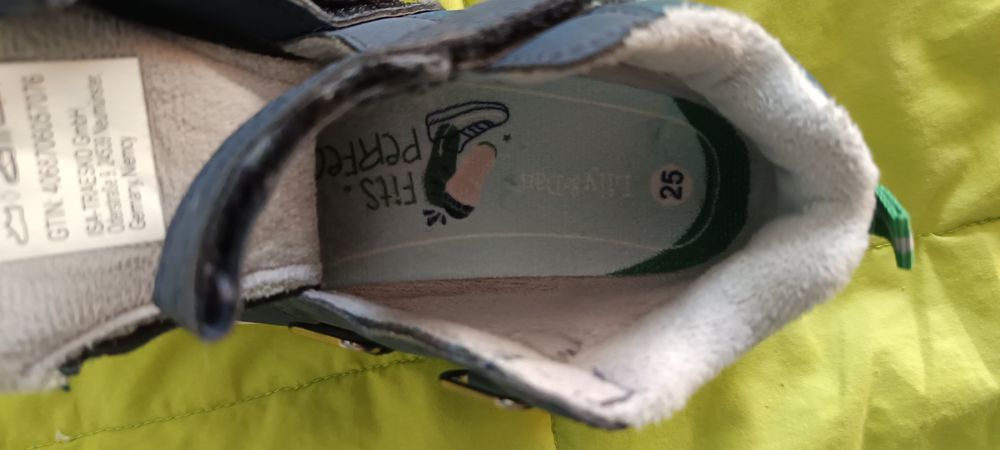 Calçado para menino 3/4 anos