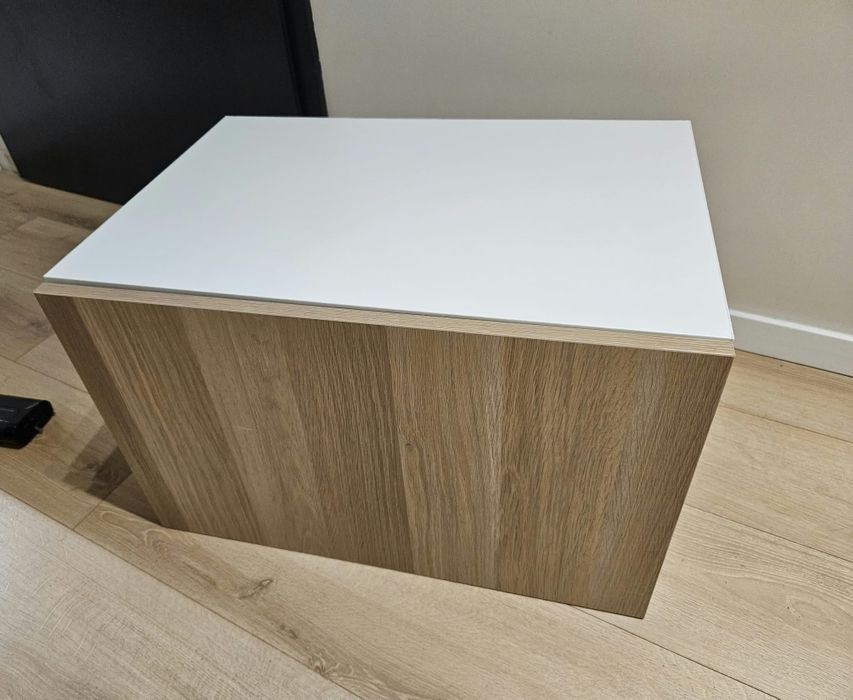 Dwie szafki Besta Ikea