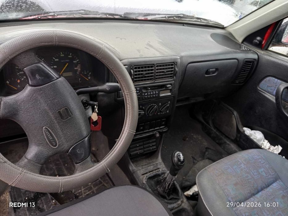 Para peças Seat Ibiza 1.4I ano 1998