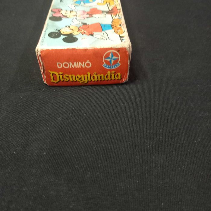 Caixa dominó Disney