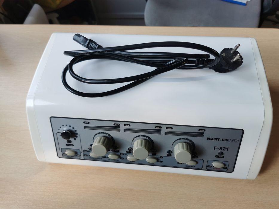 Urządzenie kosmetyczne, kombajn 6w1 Perfect Diamond Skin