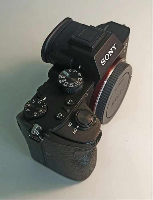 Sony a7 III como nova