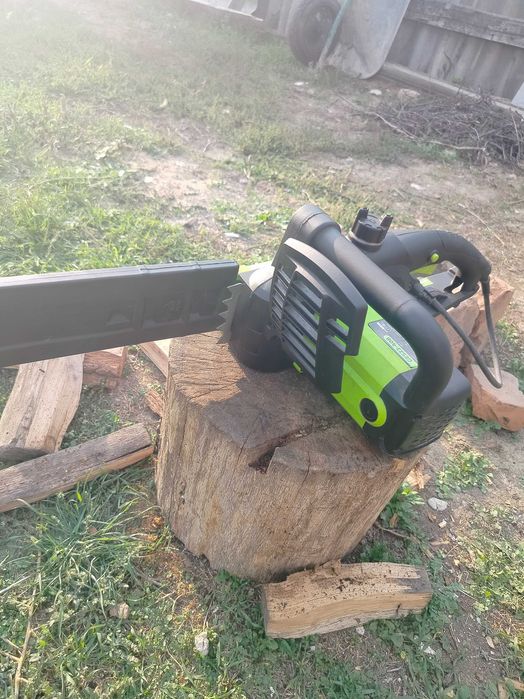 Продам електропилу
